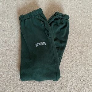 brandy melville toronto sweatpants